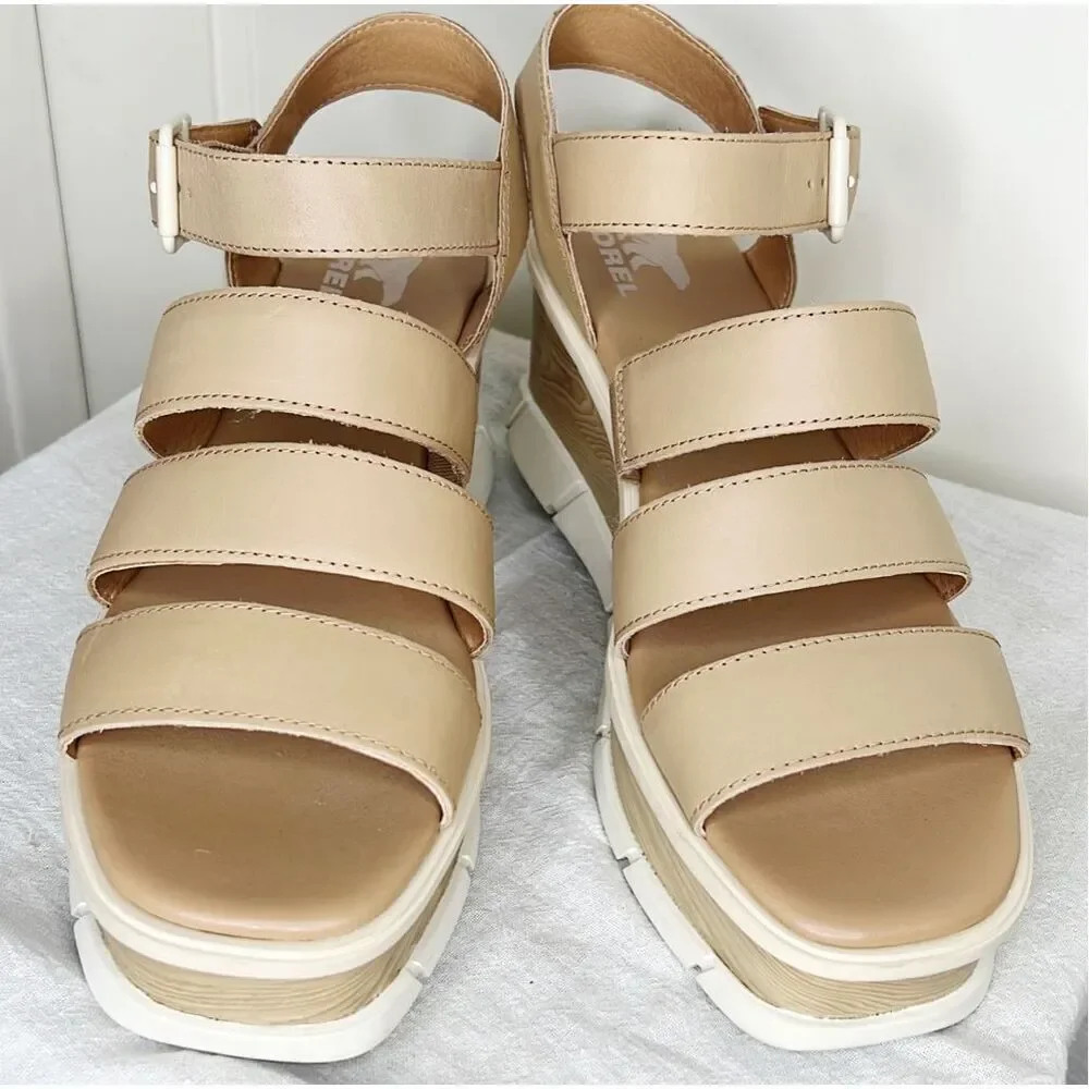 Sorel Joanie III Ankle Strap Wedge Platform Sandal in Honest Beige (Women) Size